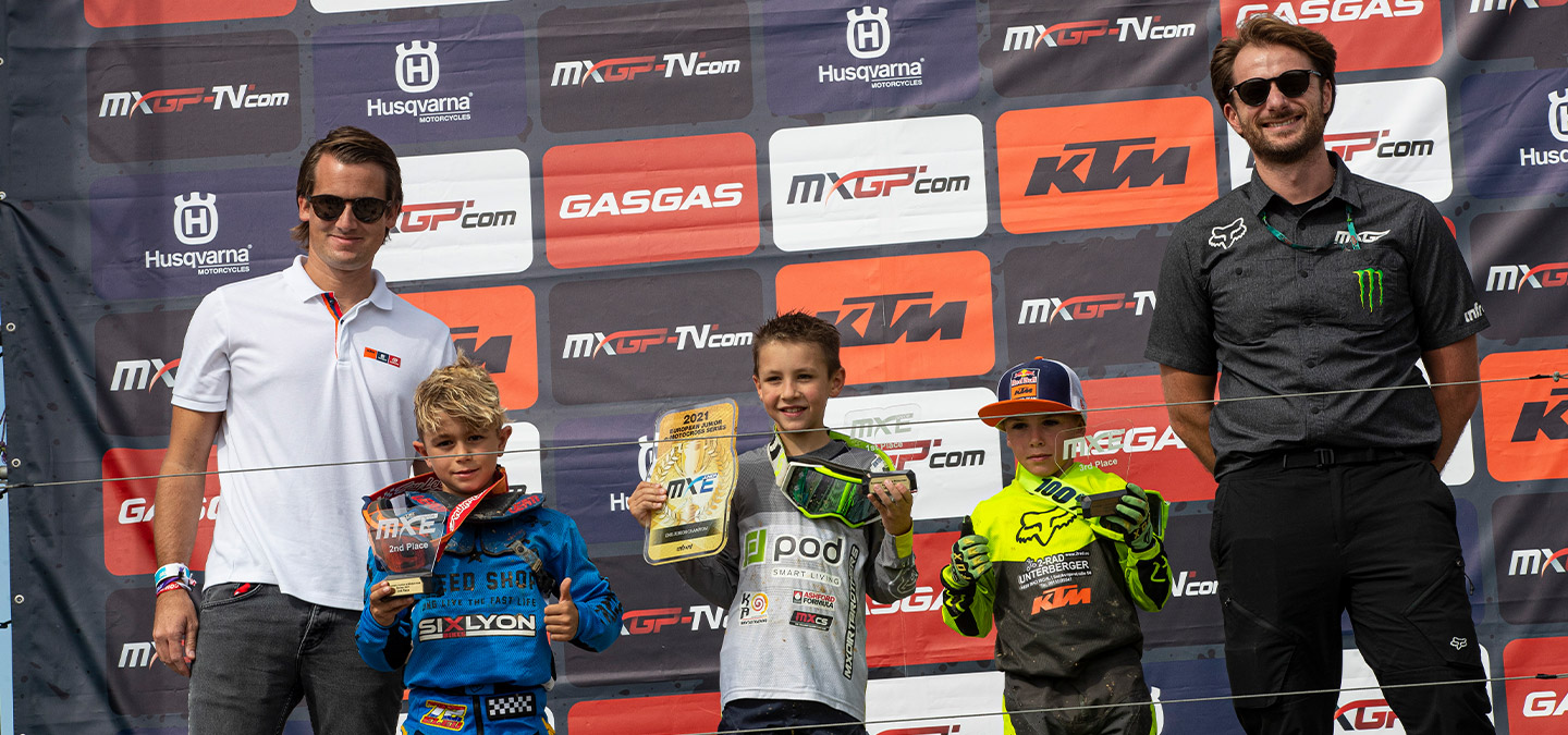 Scharinger earns the #1 plate for the European Junior E-Motocross inaugural edition